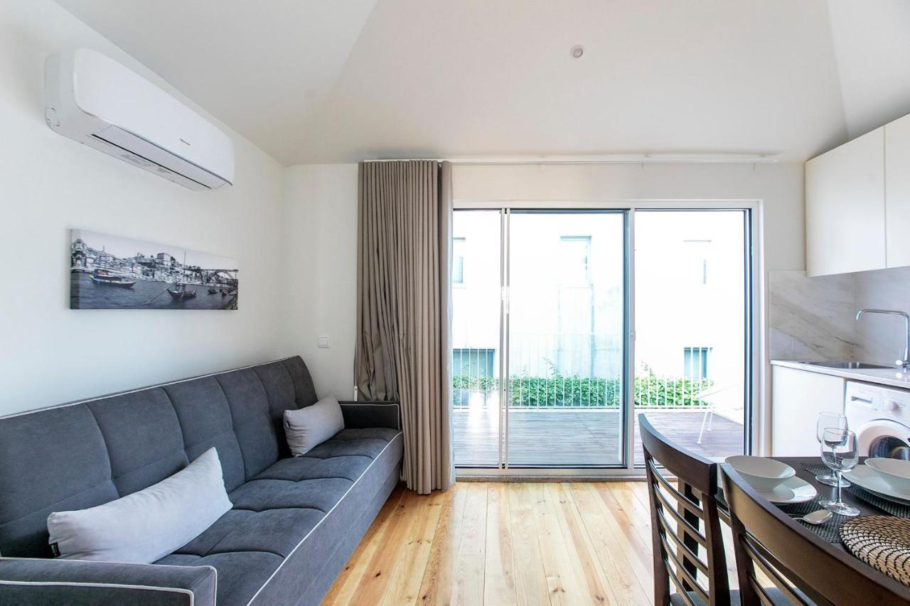 Lovelystay - Cozy 1Br In Santa Catarina W/ Balcony OOporto Esterno foto