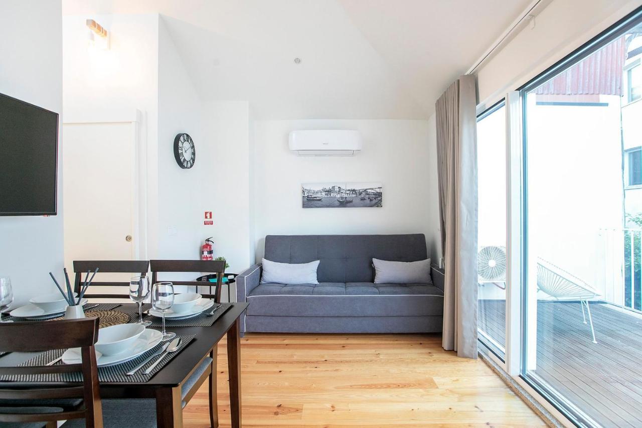 Lovelystay - Cozy 1Br In Santa Catarina W/ Balcony OOporto Esterno foto